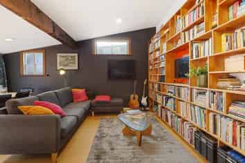 356 Adelaide Road, Newtown