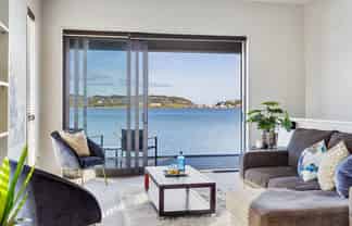 H202/326 Evans Bay Parade, Hataitai