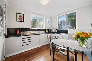 33 Whitney Street, New Windsor