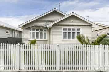 53 Yule Street, Kilbirnie