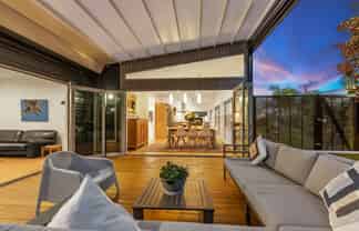 50 Ngataringa Road, Devonport