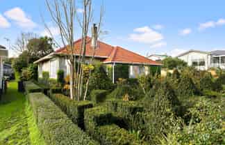 1 Renton Road, Mount Albert