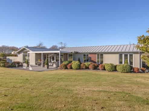 92 West Town Belt, Rakaia