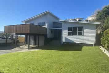 37 Spinnaker Drive, Whitby