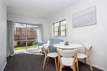Room C/4/40 Normandy Avenue, Melville