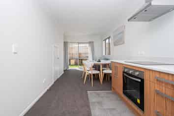 Room C/4/40 Normandy Avenue, Melville