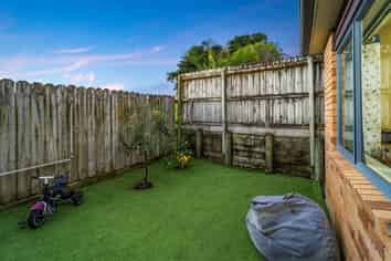 9 Lavender Garden Lane, Oteha