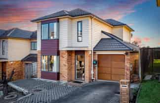 9 Lavender Garden Lane, Oteha