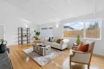 2F Sunnynook Road, Sunnynook