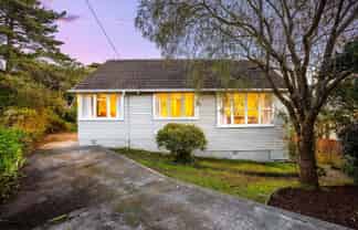 12 King Crescent, Ranui Heights