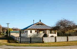 4 Wairau Road, Wanaka