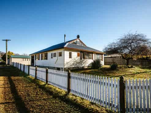 4 Wairau Road, Wanaka