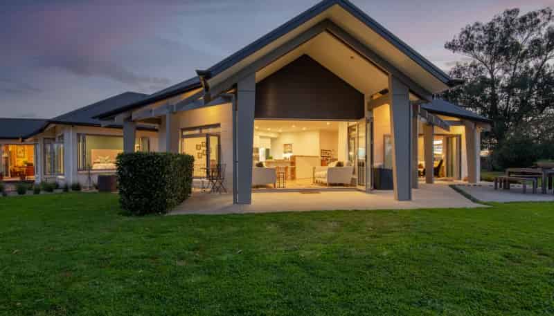 2/1105 Kaipaki Road, 