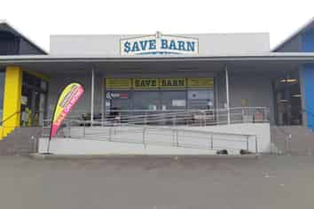 Front Row Exposure on Port Road