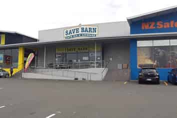 Front Row Exposure on Port Road