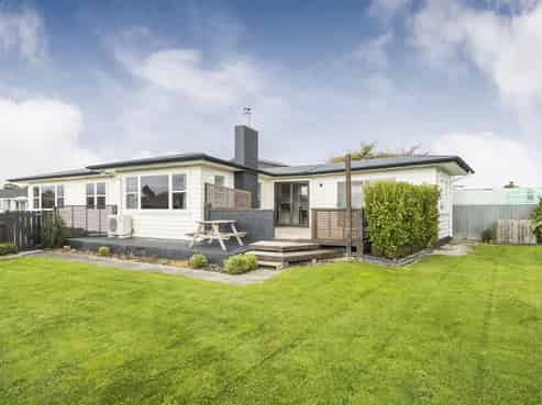 14 Leslie Avenue, Cloverlea