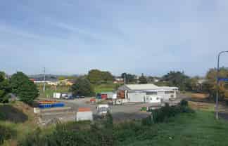 Large yard, large shed