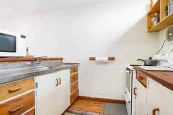 8/1 Coates Street, Hamilton East