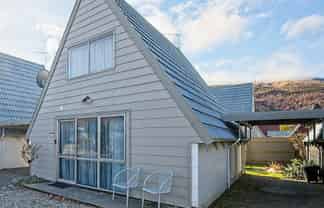 Flat 2 at Inverness Crescent, Arrowtown