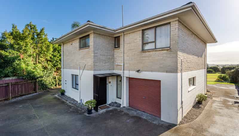 33A Tyrian Close, Half Moon Bay