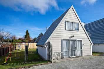 Flat 6 at Inverness Crescent, Arrowtown