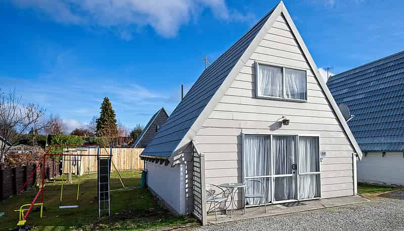 Flat 6 at Inverness Crescent, Arrowtown