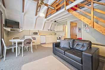 Flat 6 at Inverness Crescent, Arrowtown