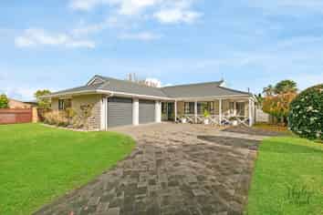 16 Donegan Place, Conifer Grove