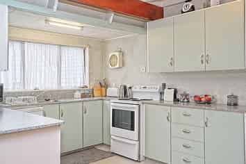 Flat 1&1A  Inverness Cres, Arrowtown