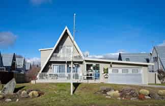 Flat 1&1A  Inverness Cres, Arrowtown