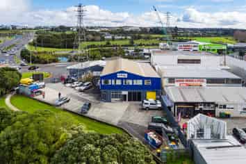 387 sqm Barrys Point Road Gem