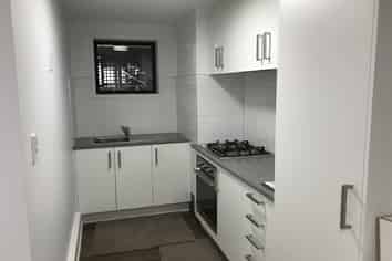 2A Noton Rd, Mount Roskill