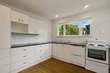 104 Kiwi Road, Point Chevalier