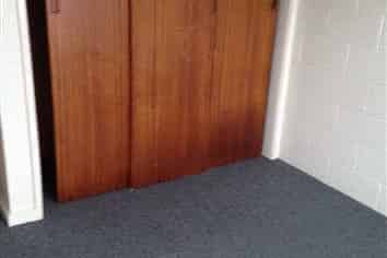 4/121 Queens Avenue, Hamilton Lake