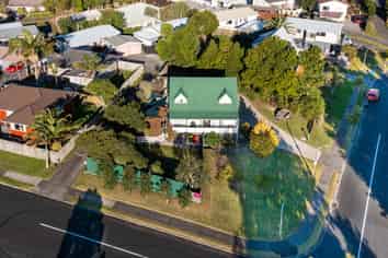 2 Flaunty Place, West Harbour