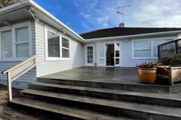 4 Benders Avenue, Hillcrest