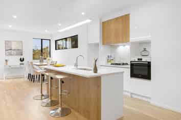 38 Waihou Crescent, Albany Heights