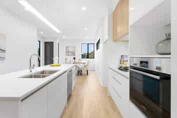 38 Waihou Crescent, Albany Heights