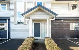 2/79 Carrington Avenue, Silverdale