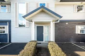 2/79 Carrington Avenue, Silverdale