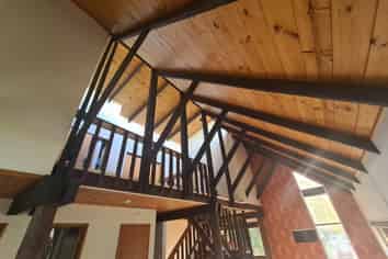 499 Devon Street West, Blagdon