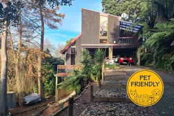 499 Devon Street West, Blagdon