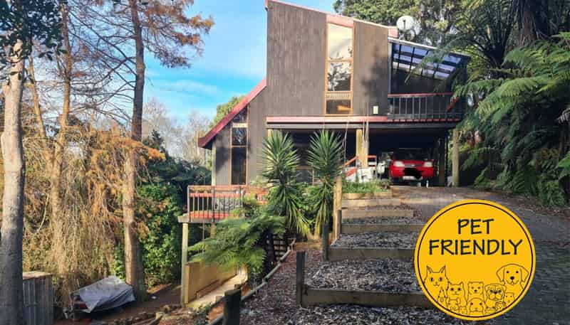 499 Devon Street West, Blagdon