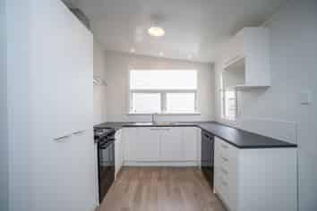 17 Bourke Street, Palmerston North Central