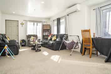 41A Robert Skelton, Clendon Park