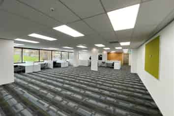 CBRE - Professional Parnell Office