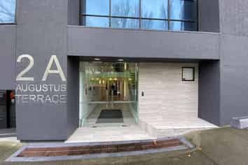 CBRE - Professional Parnell Office