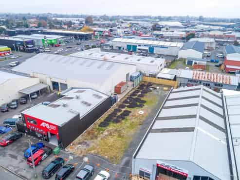 RARE EARTH ON BANDON STREET