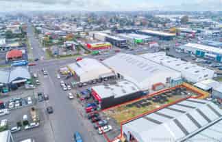 RARE EARTH ON BANDON STREET