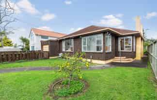 85 Old Lake Road, Devonport